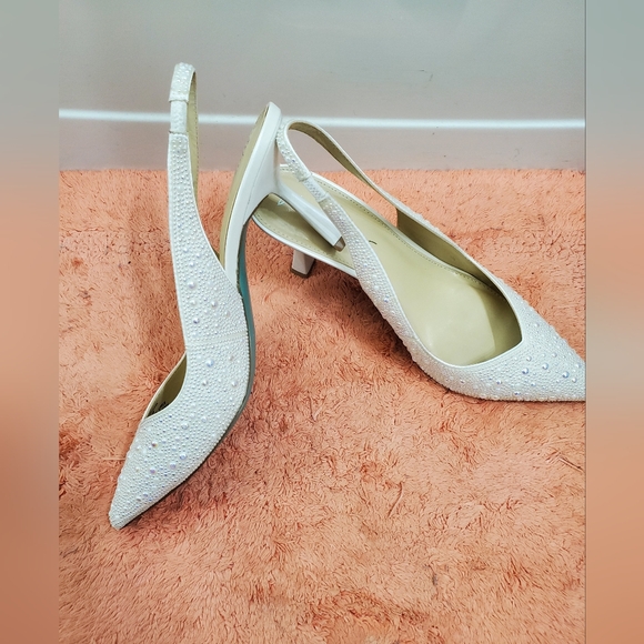 Betsey Johnson Slingback Pearl Rhinestone Heels - Picture 5 of 8